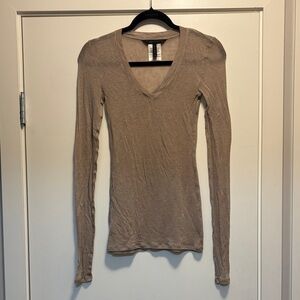 BCBGMaxAzria Taupe Long Sleeve Blouse